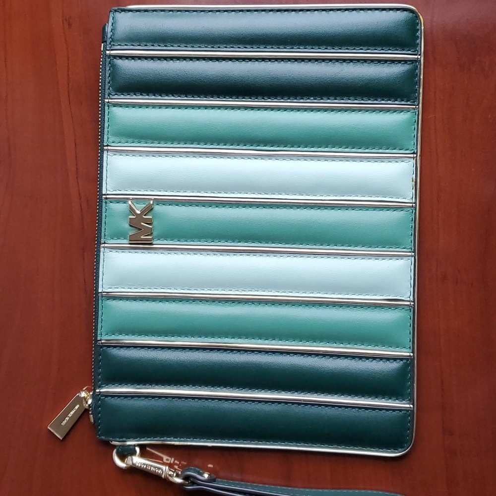 MK wristlet